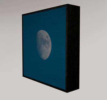 LOOK AT THE MOON